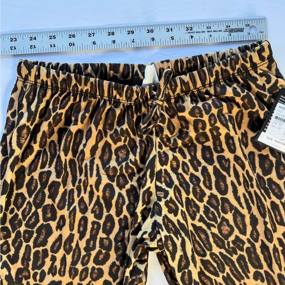 NWT ONZIE S LEOPARD YOGA JOGGERS - Picture 4 of 11